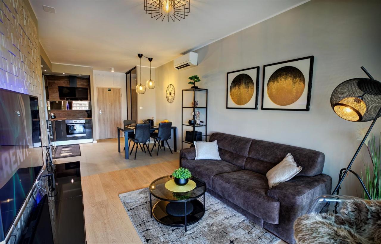 ספליט Luxury Apartment 4Seasons With Garage מראה חיצוני תמונה