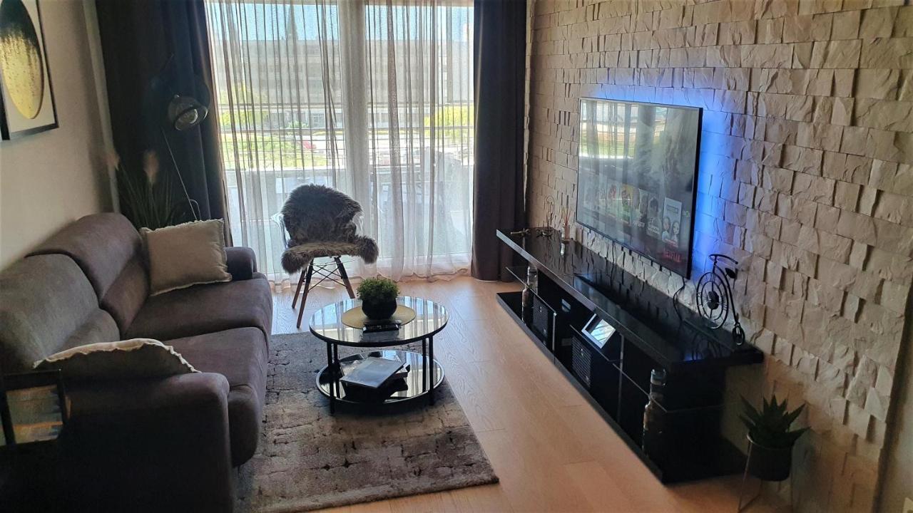 ספליט Luxury Apartment 4Seasons With Garage מראה חיצוני תמונה